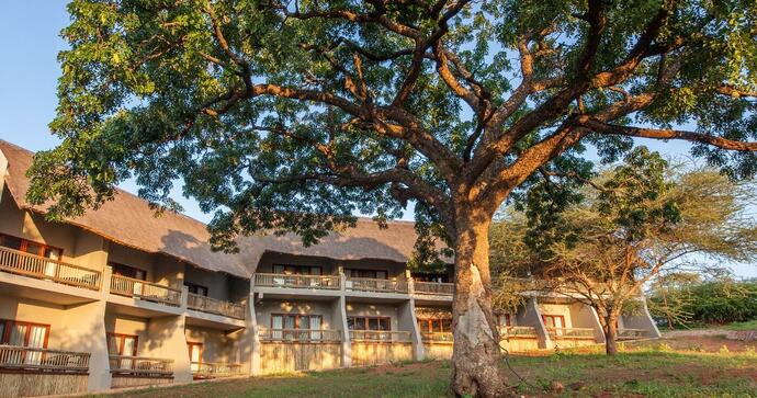 Chobe Bush Lodge