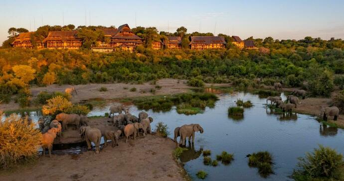 Victoria Falls Safari Lodge